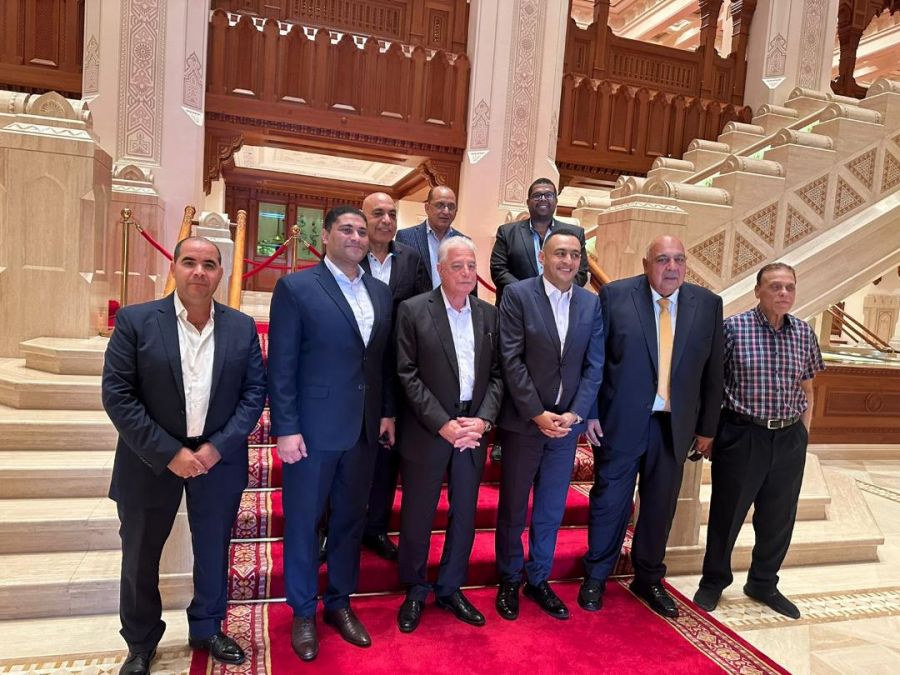 محافظ جنوب سيناء يشيد بالنهضة الحضارية والتطور العمراني في سلطنة عُمان