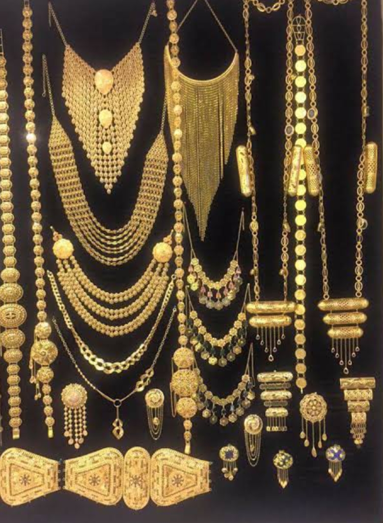 تراجع أسعار ‎الذهب وعيار 21 يسجل 2140 جنيهًا للشراء و 2165 جنيهًا للبيع ‎