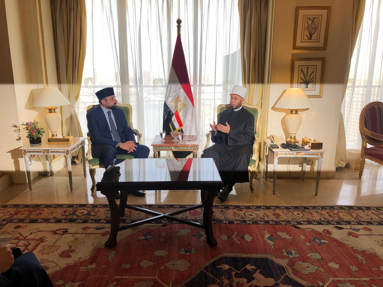 وزير الأوقاف يلتقي الوزير الاتحادي للشؤون الدينية الباكستاني صباح اليوم