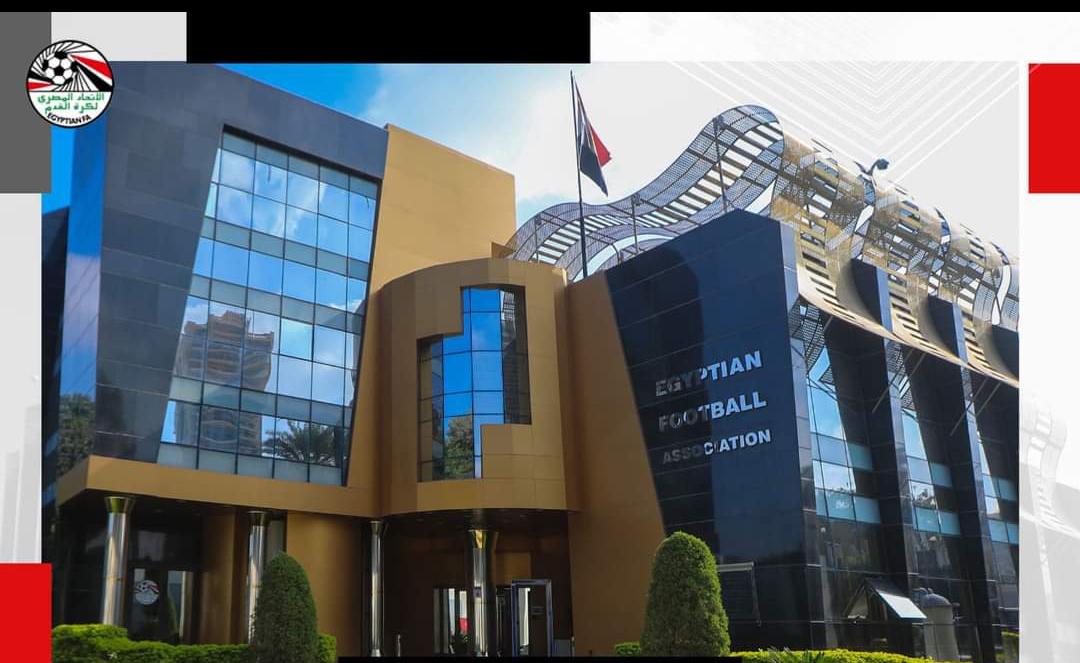 اتحاد الكرة يخطر فيفا رسميا بإنتهاء الدوري 30 أغسطس  .