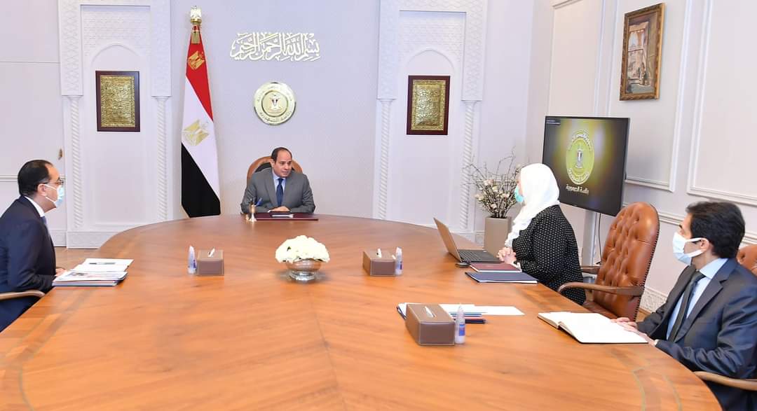 السيسي يوجه بحصر أعداد الغارمين والغرامات في السجون تمهيدا للإفراج عن دفعة العيد