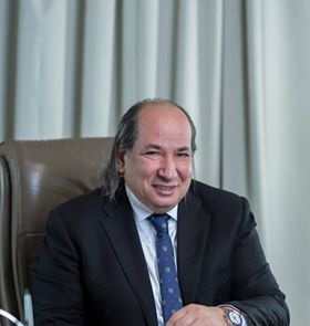 رئيس اقتصادية الوفد: دول العالم تتنافس على الاستثمار في مصر