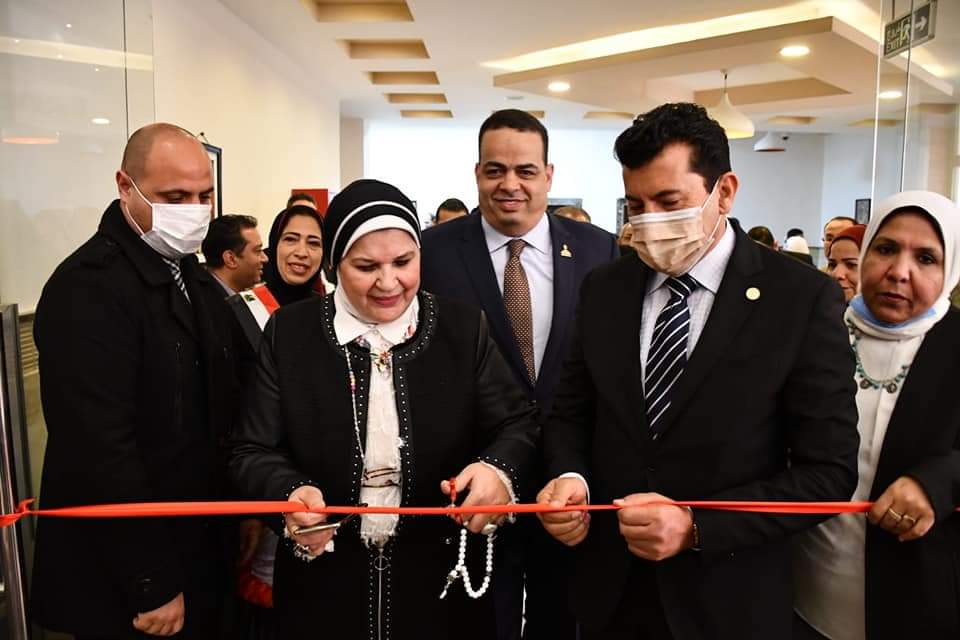 وزير الشباب والرياضة يشهد افتتاح مؤتمر "المرأة المعيلة فى الجمهورية الجديدة"