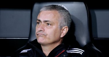 مانشستر يونايتد يعلن إقالة جوزيه مورينيو