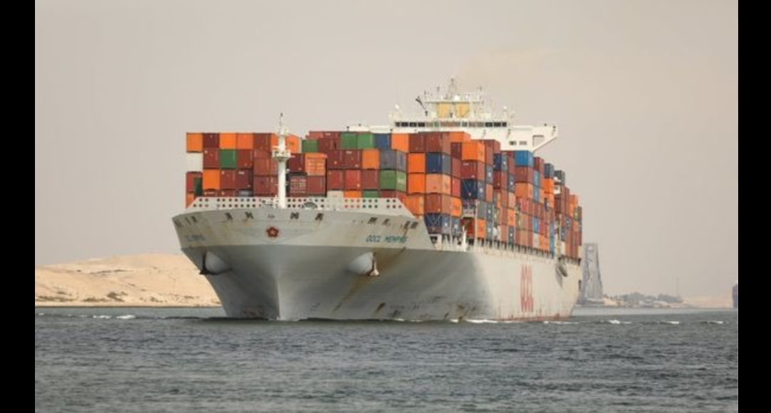 قناة السويس تشهد عبور 107 سفينة كأعلى معدل عبور يومي لأول مرة في تاريخ القناة "