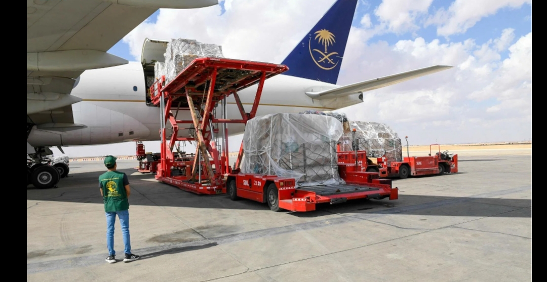 مغادرة الطائرة الإغاثية السادسة عشر ضمن الجسر الجوي السعودي لمساعدة ضحايا الزلزال في سوريا وتركيا