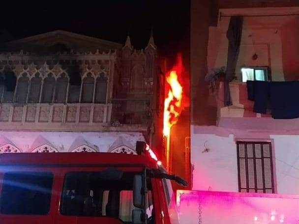 اشتعال النيران في فيلا تراثية ببورسعيد يطلق عليها فيلا ديلسبيس