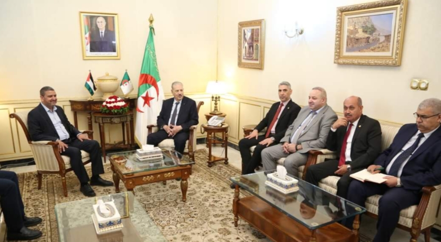 رئيس مجلس الأمة الجزائري يستقبل رئيس الدائرة السياسية بإقليم الخارج لحركةحماس  