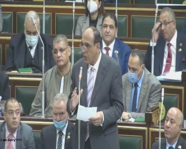 مجدي سيف نائب الدائرة يخدم قري بنها ويقوم بتوصيل الصرف الصحي