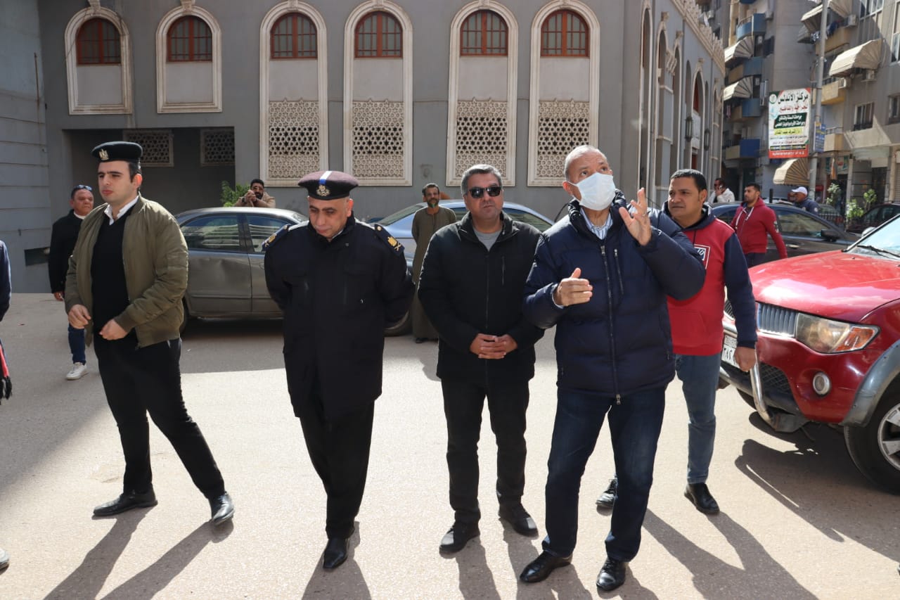 محافظ القليوبية: بدء أعمال الموجة 22 لإزالة التعديات على الأراضي الزراعية وأملاك الدولة ومخالفات البناء