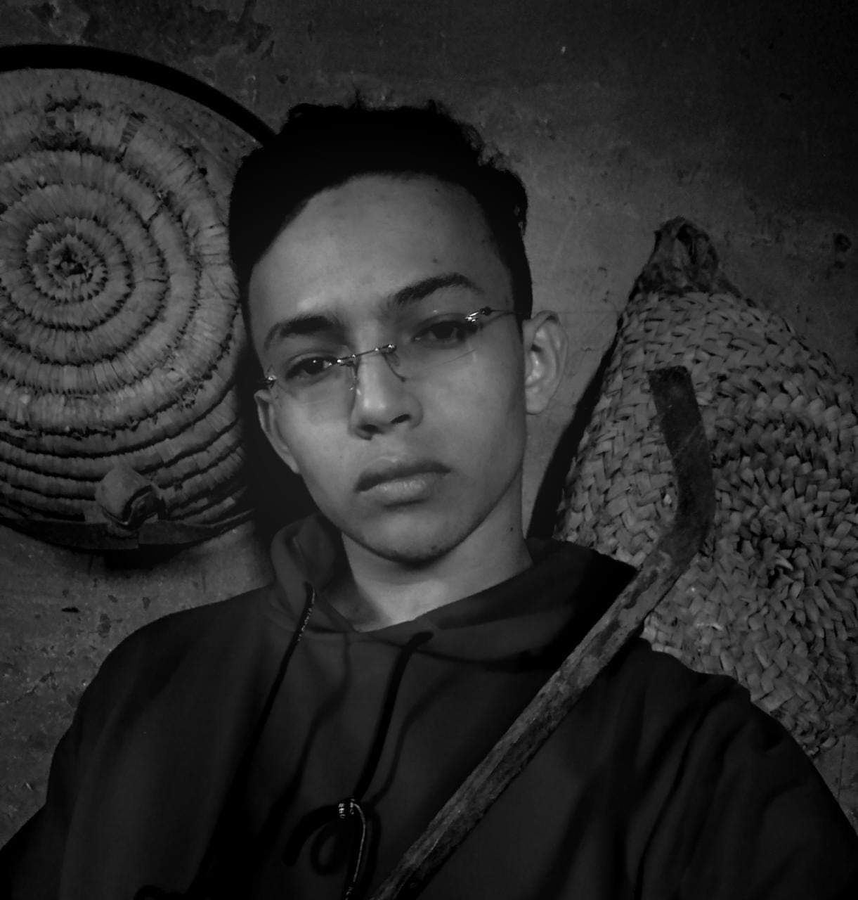 "عين من الجحيم".. رواية المعاناة والألم لأصغر روائى مصرى