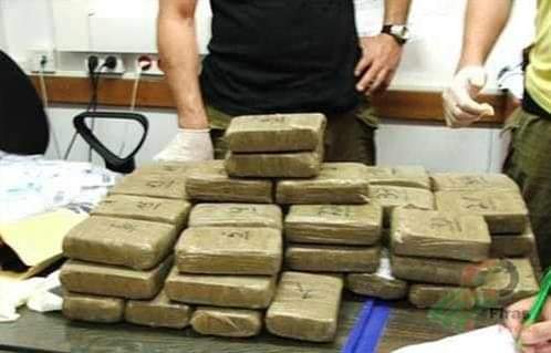 كلمة السر البرتقال وصل ضبط سائق بحوزته ١٣ كيلو حشيش على طريق قنا- الغردقة