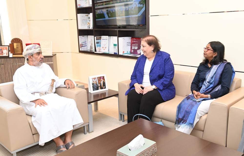 "اليونيسف" تُشيد بتجربة سلطنة عمان في التعليم وتعزيز حقوق الطفل