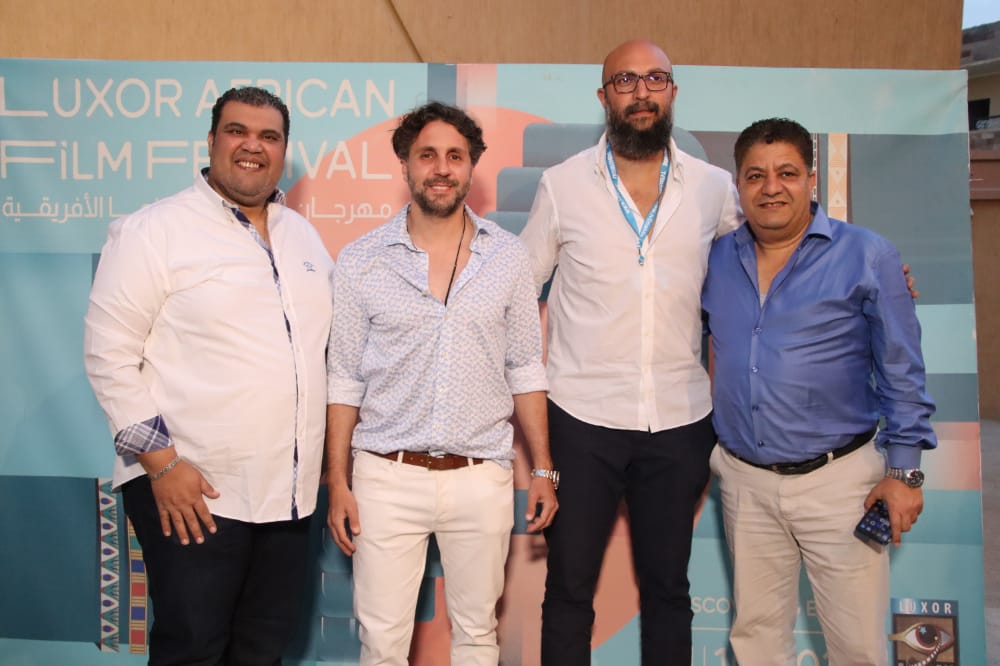 عرض "حامل اللقب" يرفع شعار كامل العدد بحضور نجومه في قسم بانوراما الفيلم المصري بمهرجان الأقصر للسينما الأفريقية 