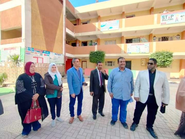 وكيل تعليم القليوبية...يتابع سير العملية التعليمية بمدارس إدارة طوخ التعليمية