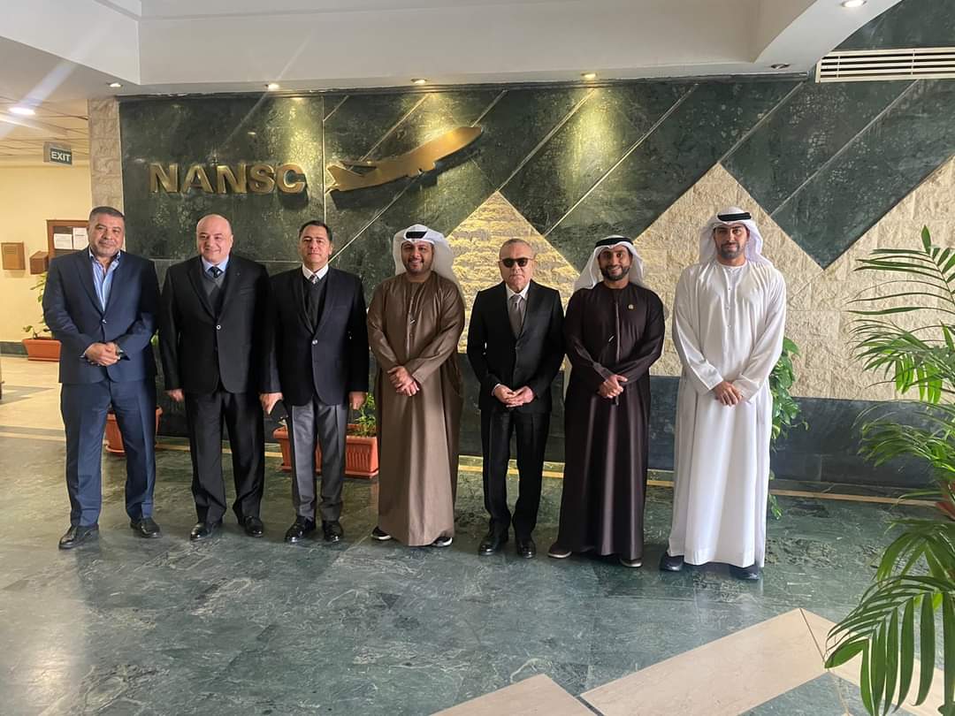 سلطة الطيران المدني الإماراتي تشيد بالمراقبة الجوية بقطاع الطيران المصري