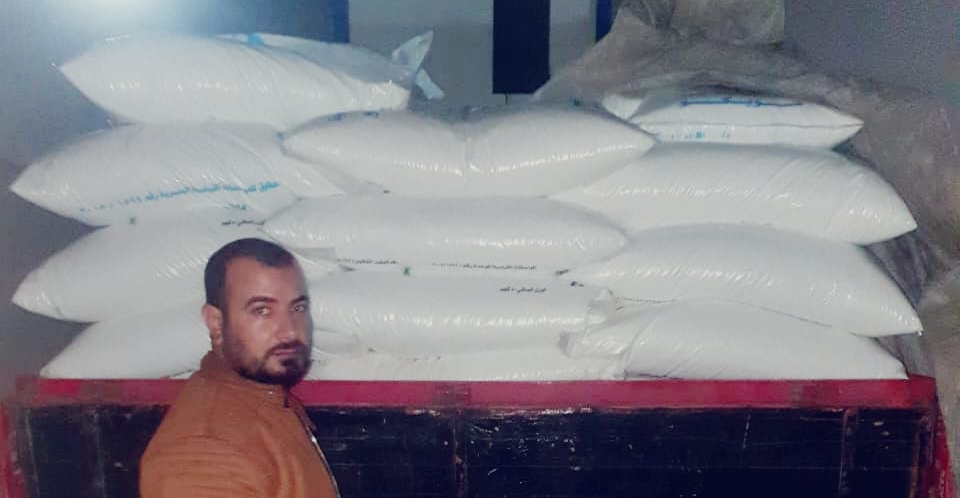 ضبط سيارة محملة بـ ٨ طن سماد مدعم و ٤٥٠٠ لتر سولار لبيعم بالسوق السوداء بالبحيرة