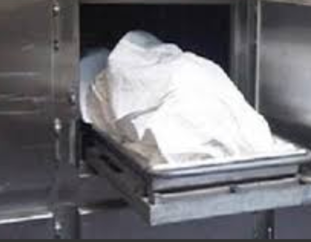 مصرع سيدة وإصابة ثلاثة فى حادث سيارة ملاكى بالغردقة