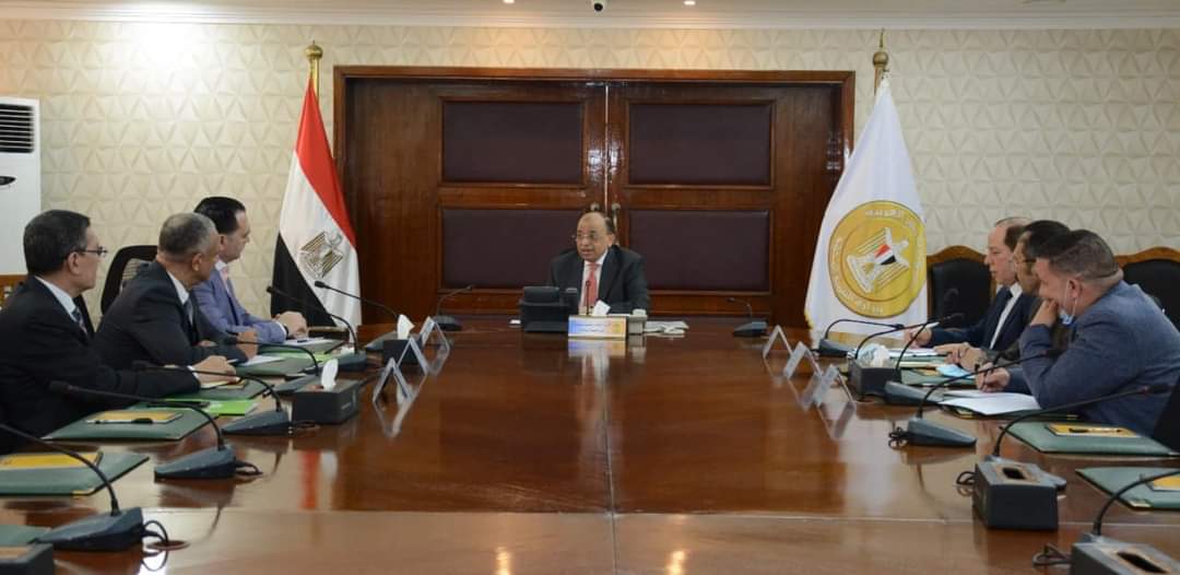 شعراوى يبحث مع شركة " جرين بلانت " التعاون في مجال منظومة الإدارة المتكاملة للمخلفات وإدارة وتشغيل المجازر الحكومية بالمحافظات