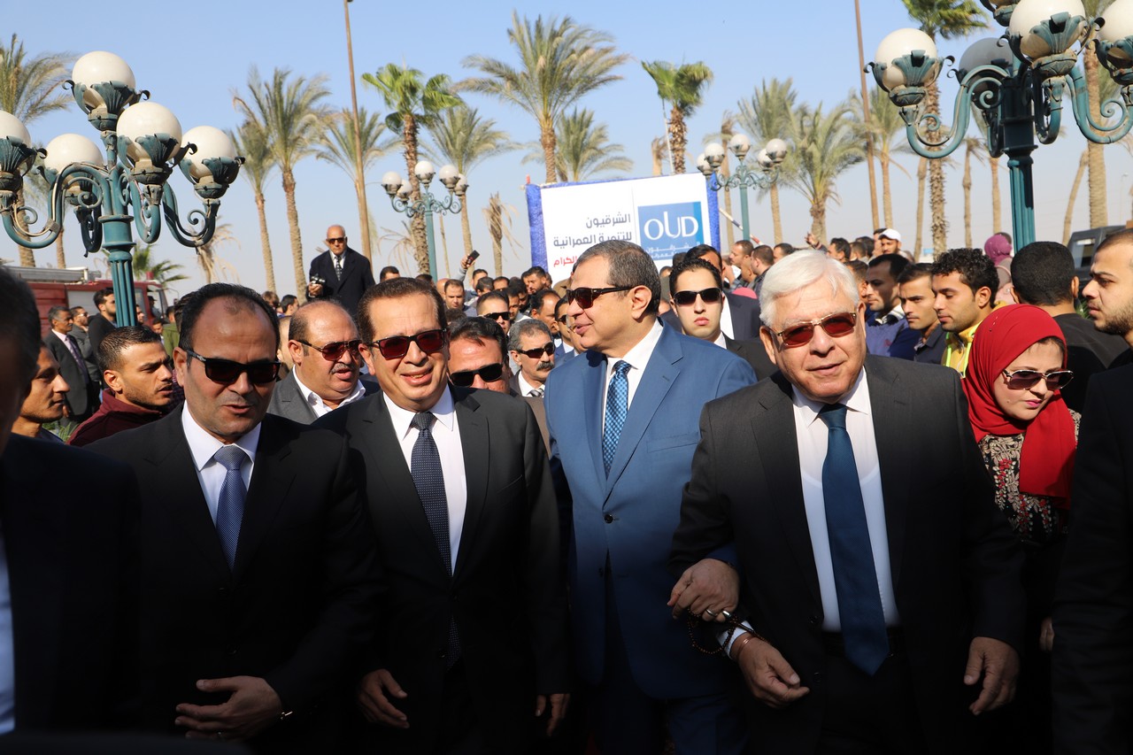 سعفان ومحافظ الشرقية يفتتحان ملتقي توظيف يوفر 10 ألاف فرصة عمل