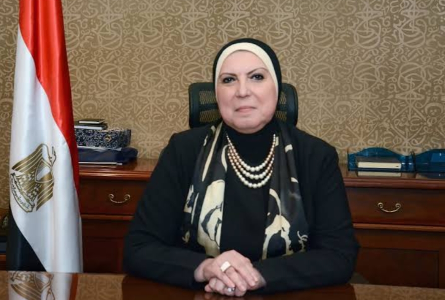 وزيرة التجارة والصناعة تبحث مع سكرتير عام اتفاقية التجارة الحرة القارية الافريقية تطورات الاتفاقية والرؤية المستقبلية لتحقيق التكامل الاقتصادي بين الدول الأعضاء