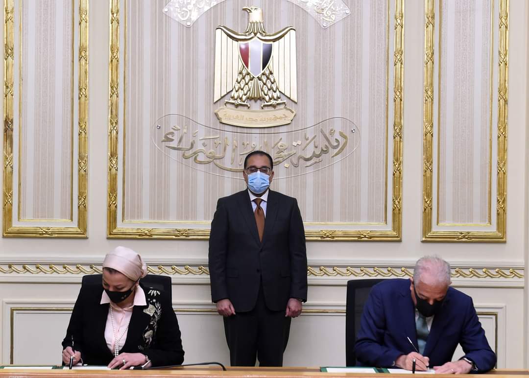 رئيس الوزراء يشهد مراسم توقيع بروتوكول تعاون بشأن تنفيذ وتجهيز الحديقة المركزية بمدينة شرم الشيخ