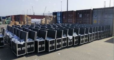 إحباط تهريب 20 ألف قطعة ألعاب نارية محظورة عبر قناة السويس