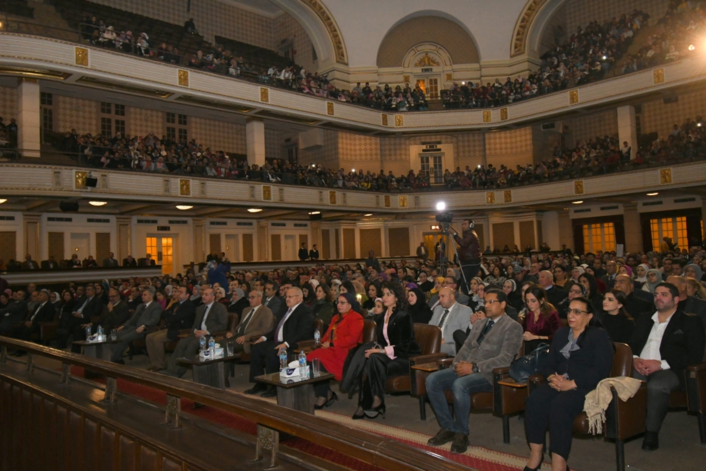حفل عمر خيرت فى جامعة القاهرة نموذج ناجح للقوى الناعمة