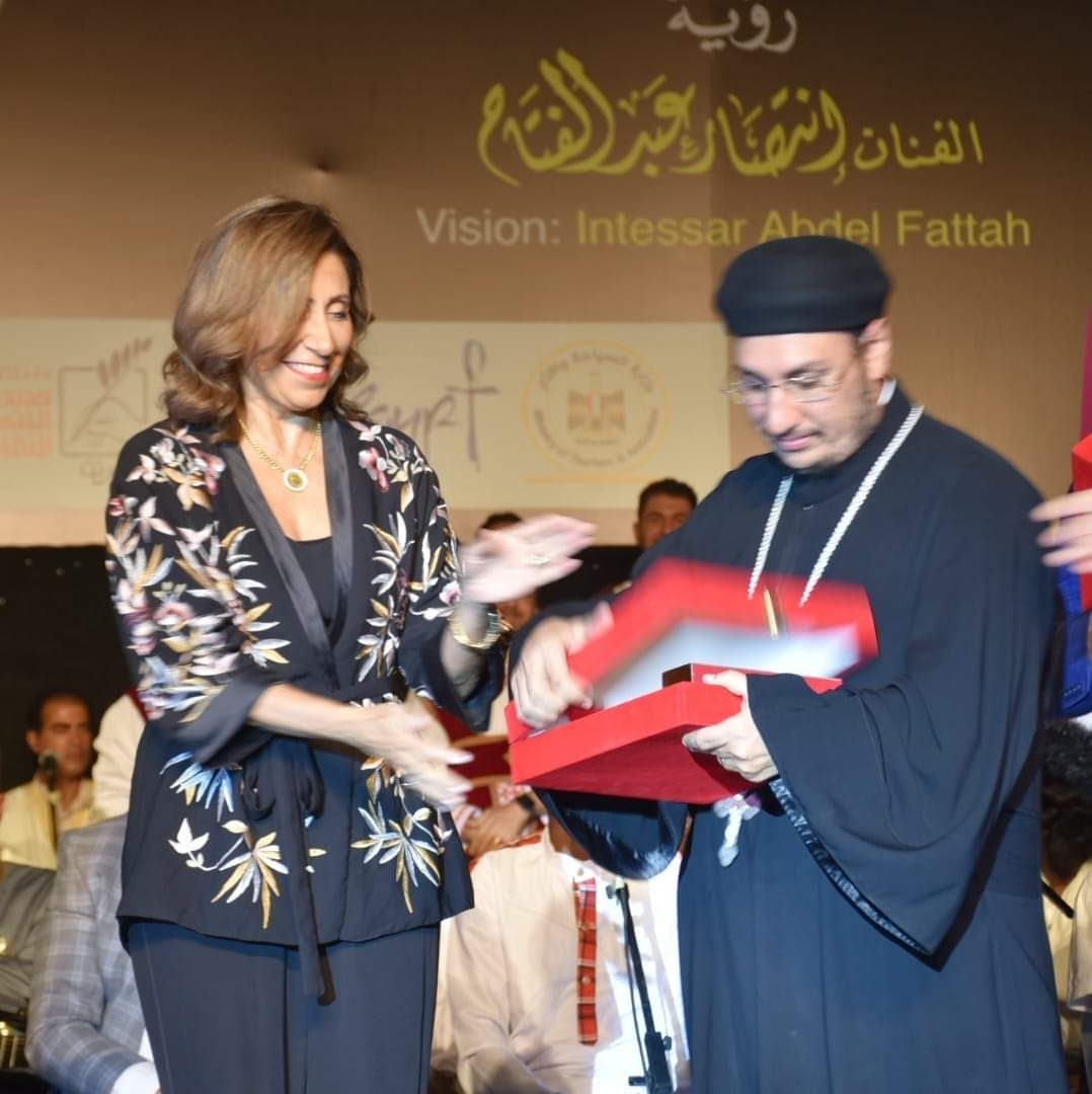 وزيرة الثقافة تشهد انطلاق الدورة الـ 15   لسماع الدولي للإنشاد والموسيقي الروحية