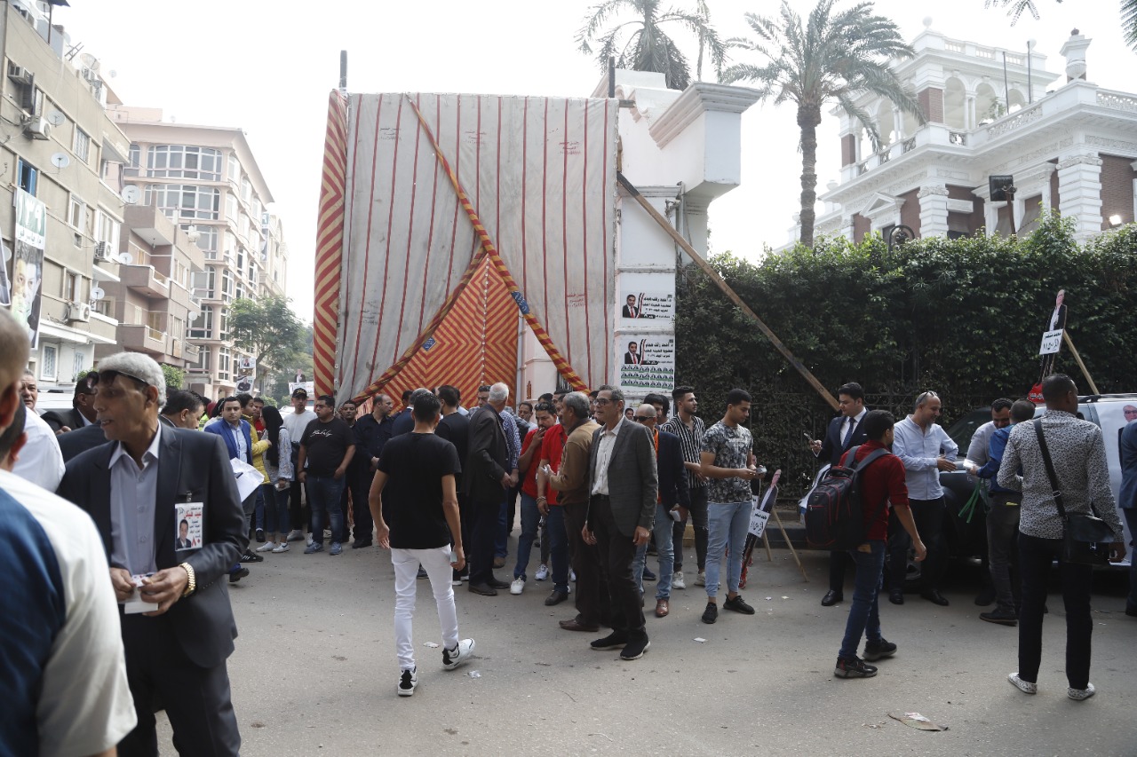 بدء توافد أعضاء الجمعية العمومية في انتخابات الهيئة العليا لحزب الوفد