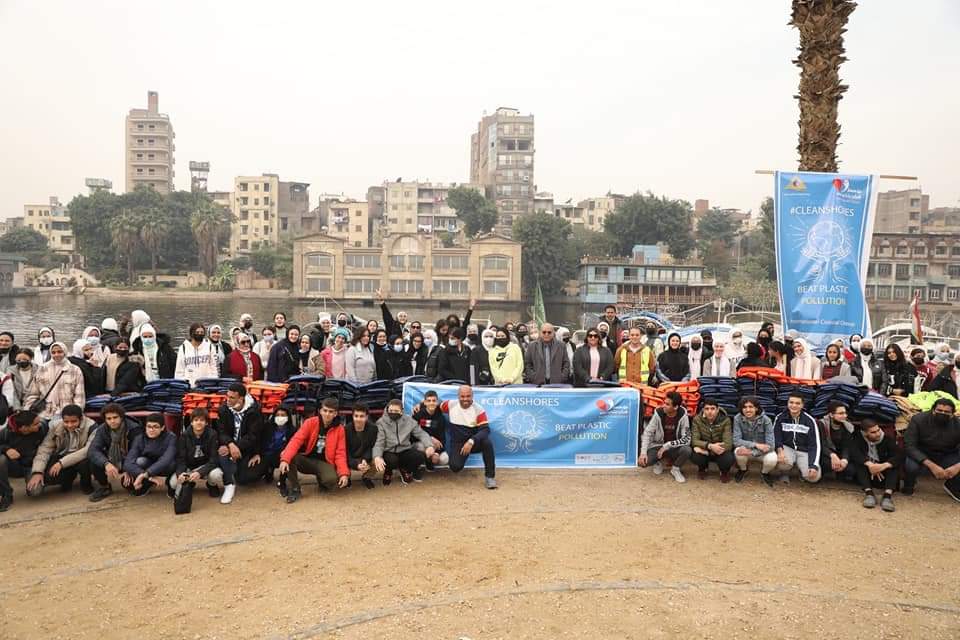 استمرار حملات نظافة النيل من المخلفات البلاستيكية