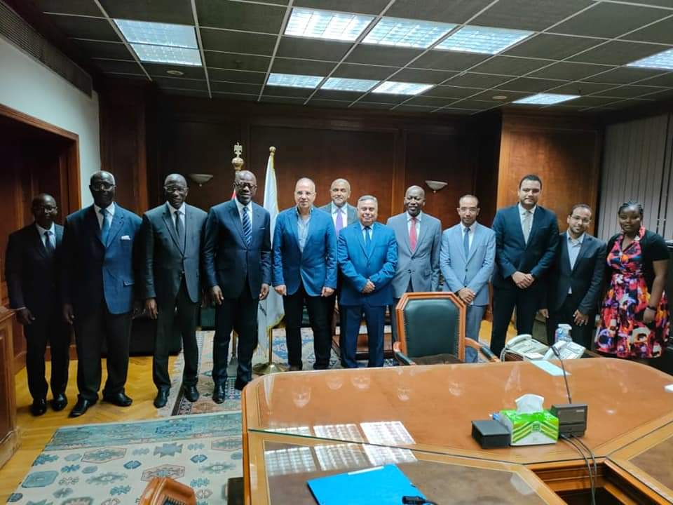 سويلم يلتقى الرئيس الحالي لمؤتمر الأمم المتحدة لمكافحة التصحر و وزير المياه السابق بدولة كوت ديفوار