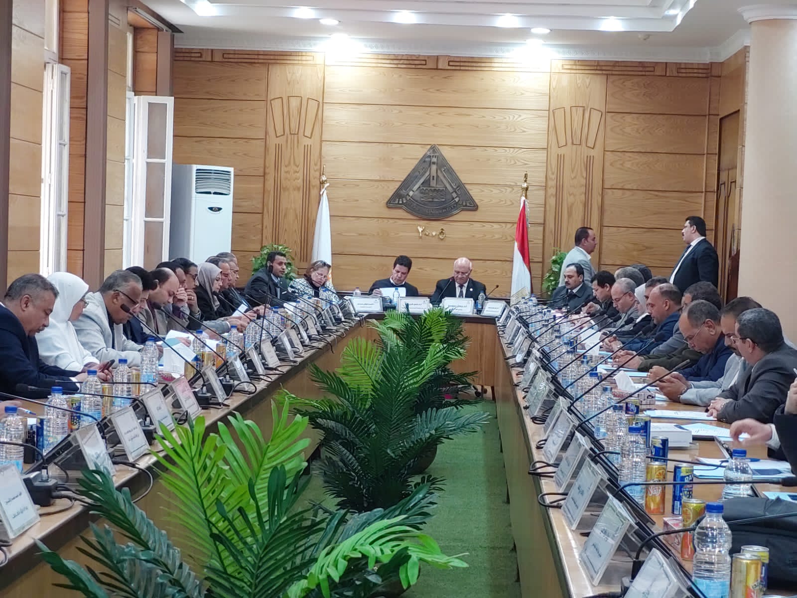 رئيس جامعة بنها يشيد بجهود منظومة الشكاوى الحكومية الموحدة بالجامعة