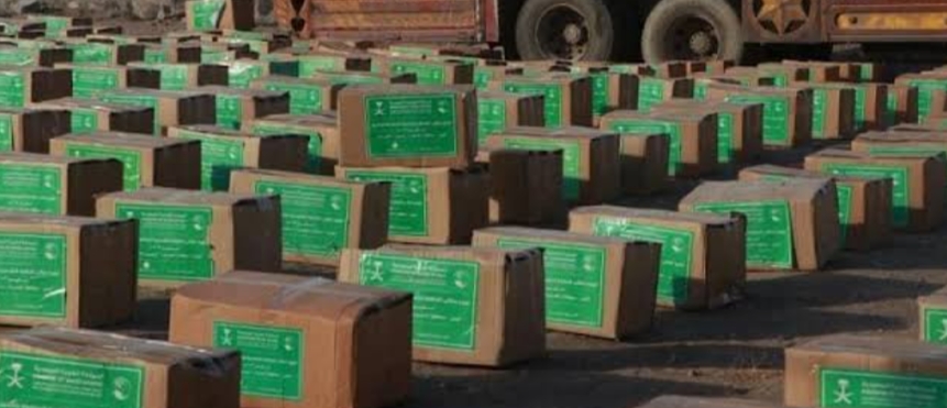 المملكة تُهدى أطنان من التمور للعديد من دول العالم