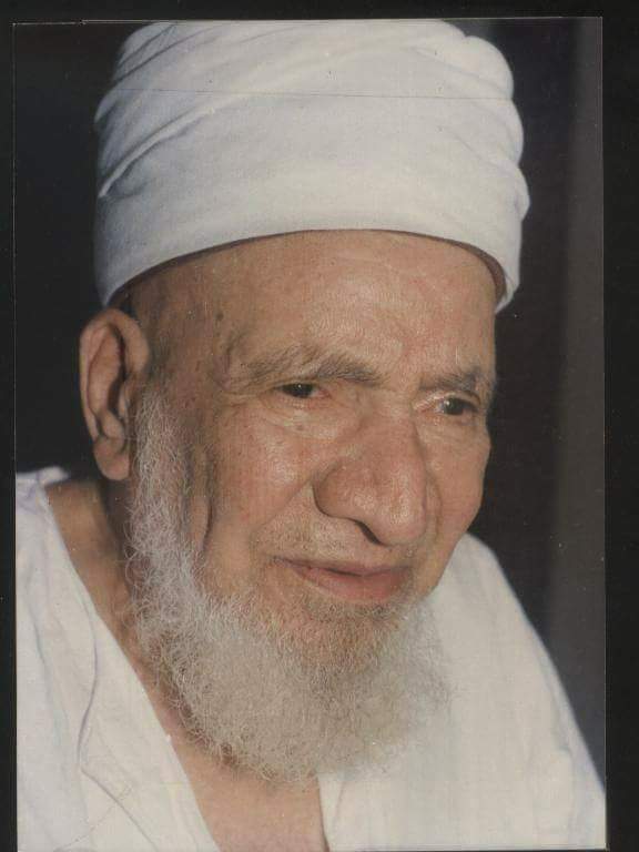 الشيخ الخطيب الرجل الذي قبل السادات جبينه