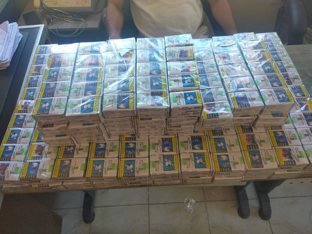  اقوي ضربات الرقابه التموينيه بالبحيرة ضبط ٣٠٠٠ فيته سجاير مجهولة المصدر 