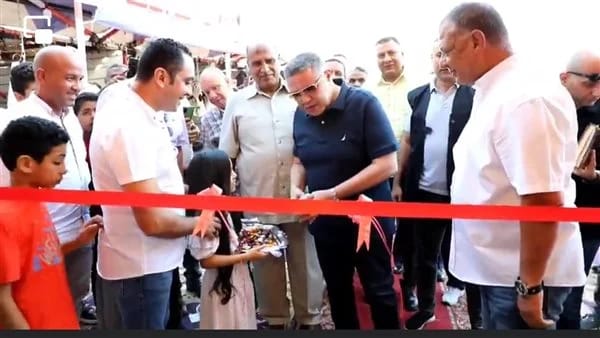 صور| محافظ البحرالاحمر يفتتح معرض العيد فرحتنا