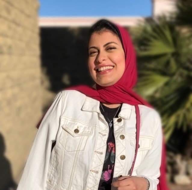 قصة البطلة سلمي مع مرض السرطان