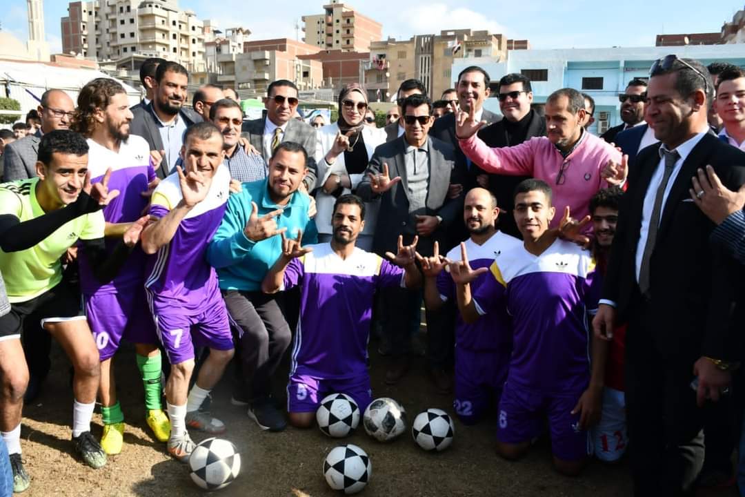 وزير الرياضة يتفقد نادي أبوكبير ومركزي شباب كفر صقر وفاقوس بالشرقية