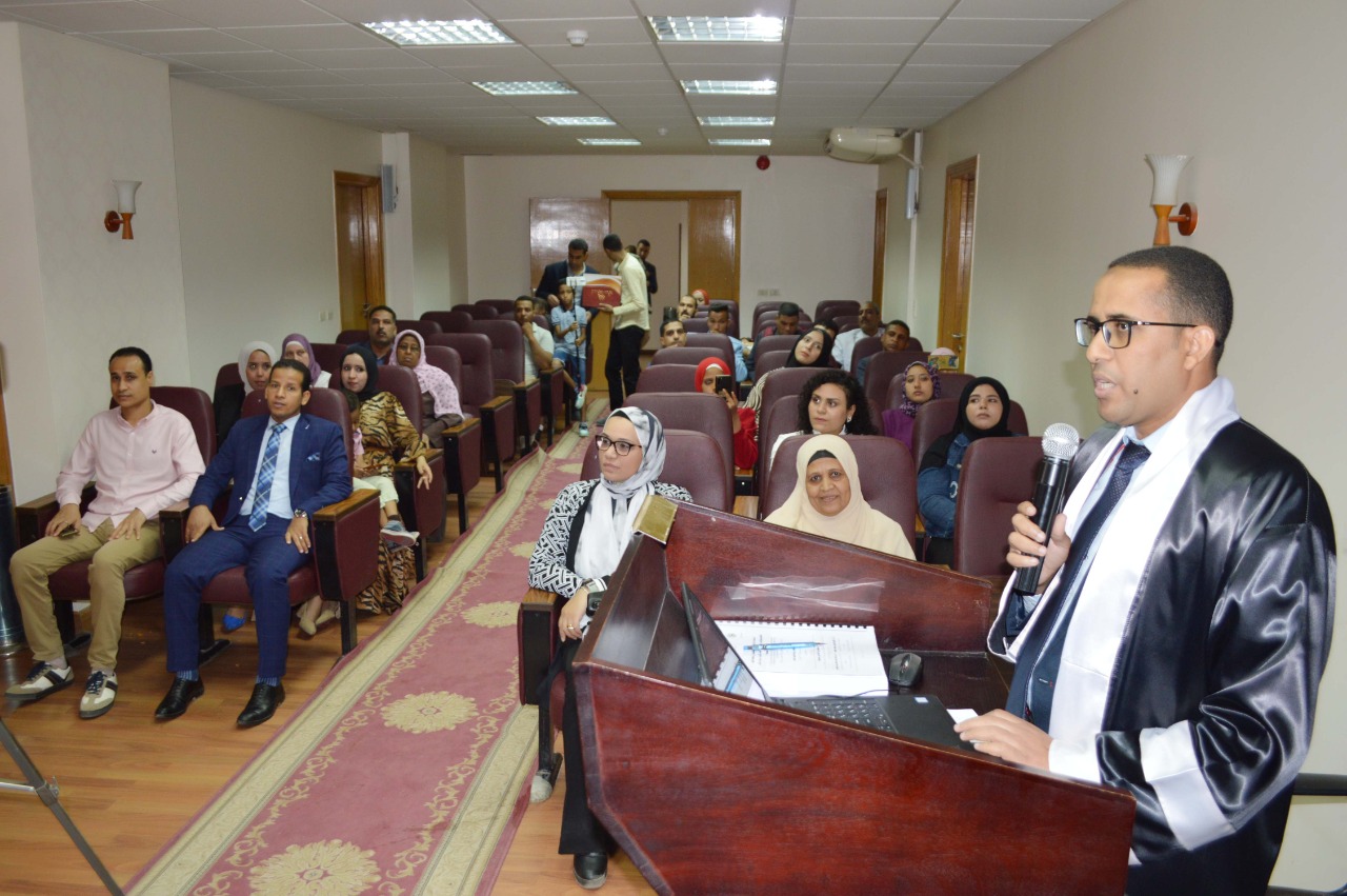 ترميم المنسوجات الأثرية في دراسة للدكتوراة بجامعة سوهاج