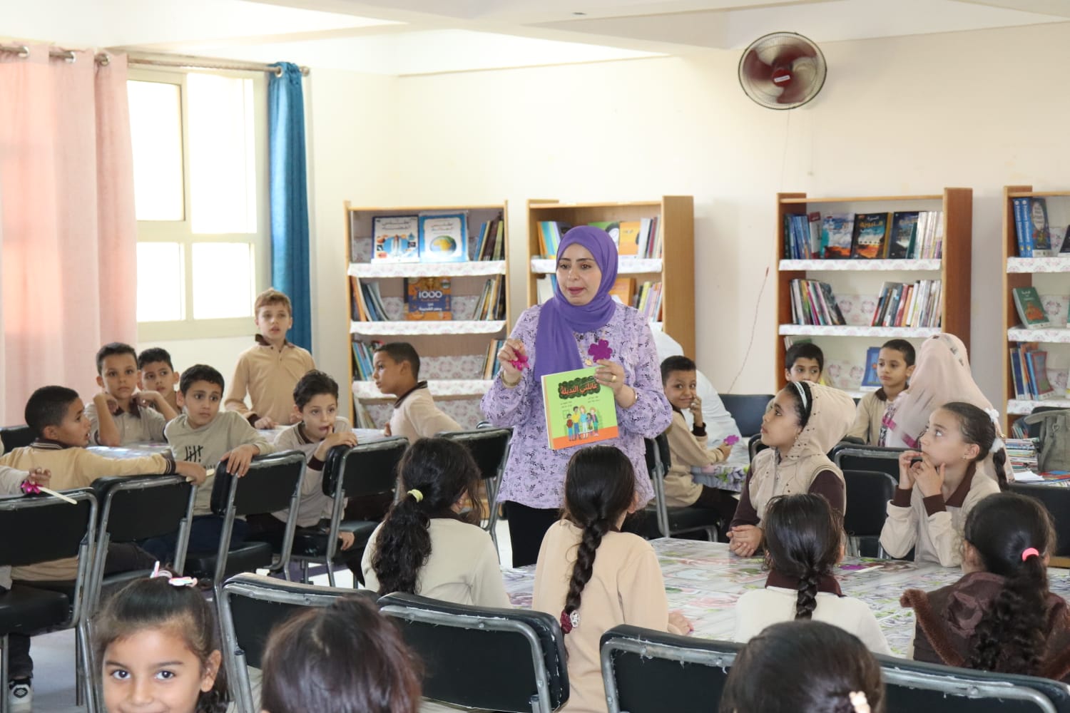 حملة أقرأ فكر لمستقبل أفضل تجوب مدارس البحيرة استفاد منها 152 طالبه