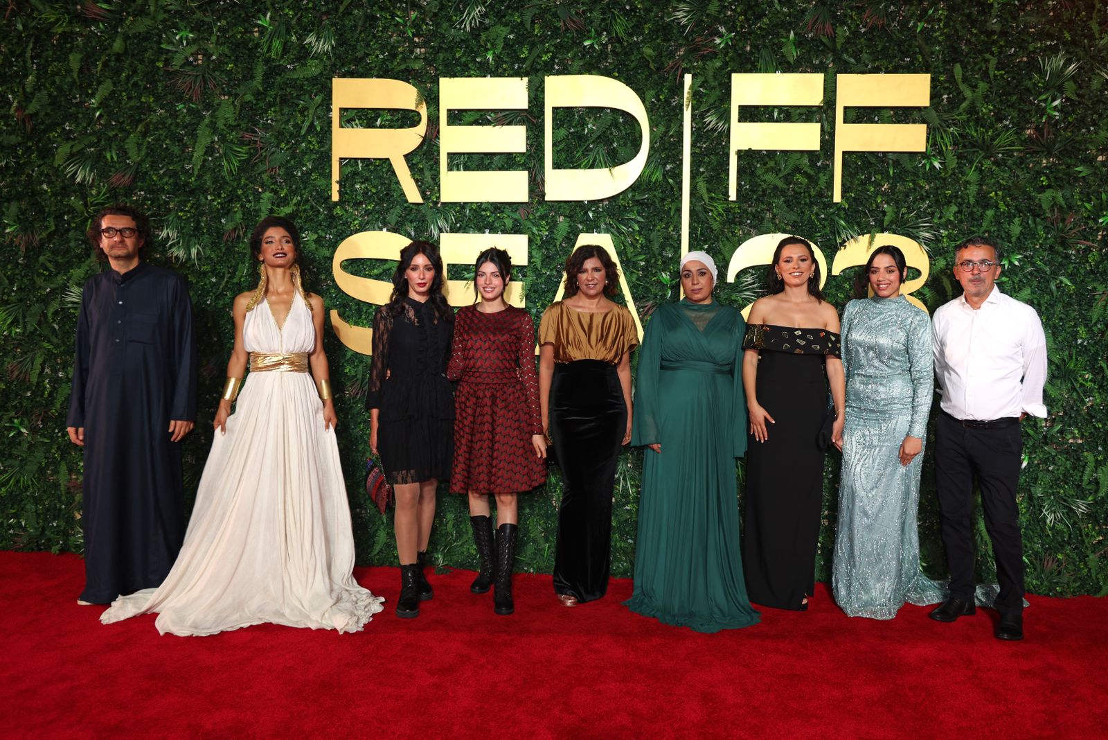 مهرجان البحر الأحمرالسينمائي يجمع بين ألفة وابطال " بنات ألفة " 