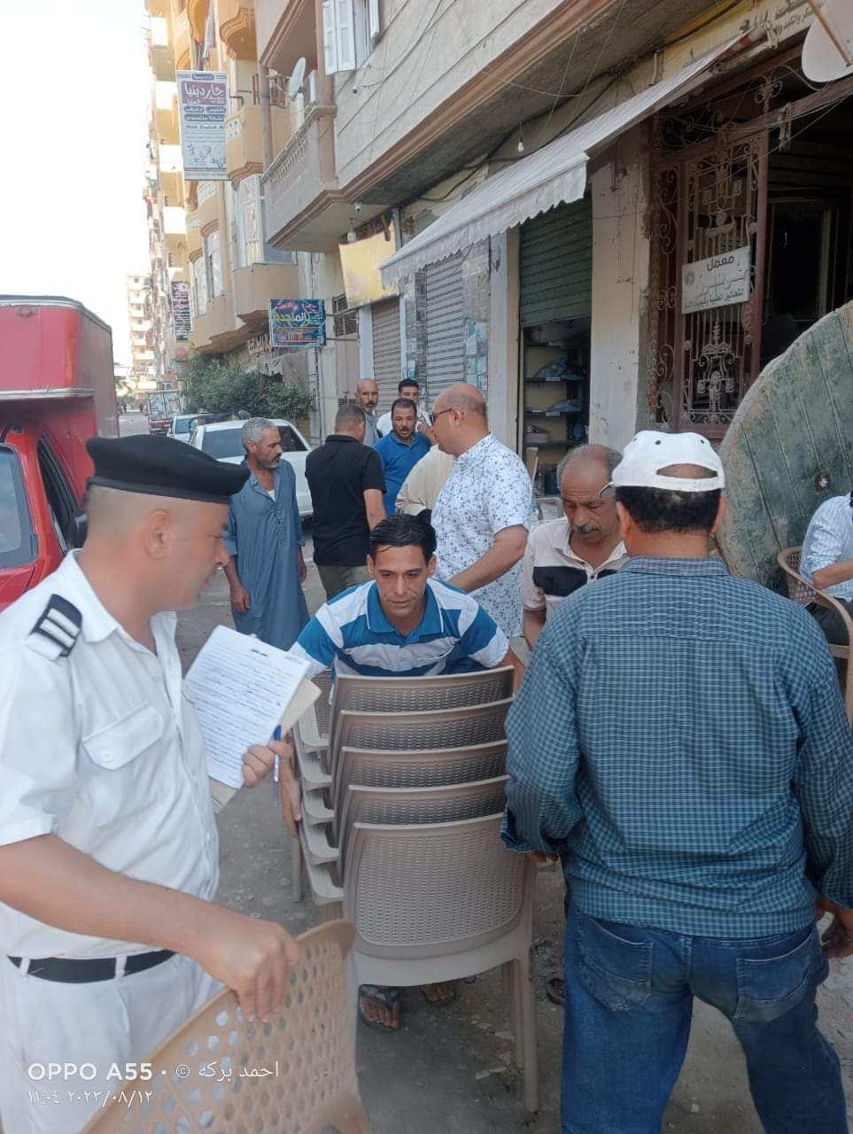 إزالة ٨٩٣ حالة أشغال طريق ١٤ حواجز حديدة بدمنهور 
