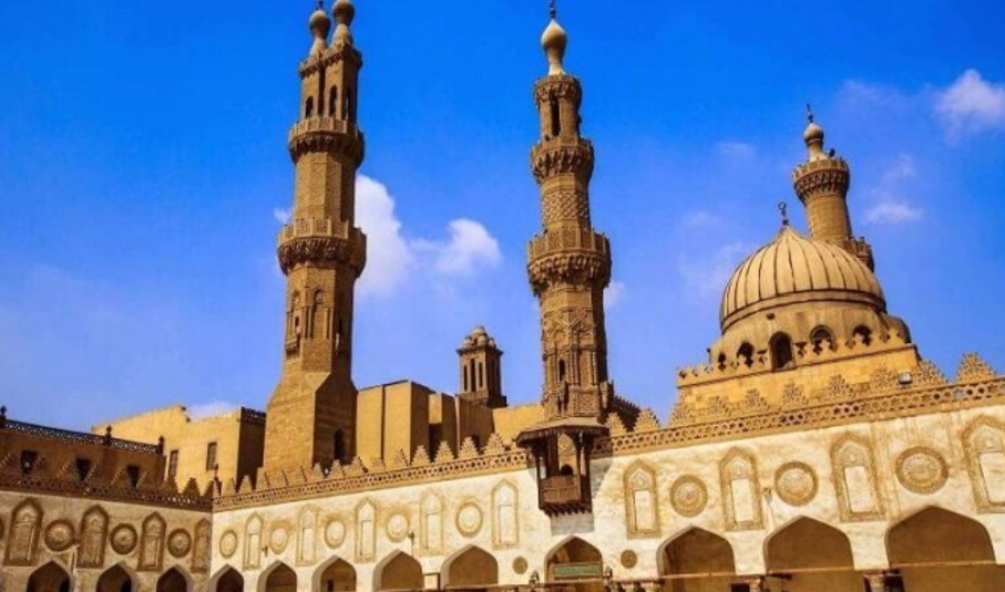 لجنةالفتوي بالأزهر: استغلال حاجة الناس والمتاجرة بآلامهم ظلم والمحتكر برئت منه ذمة الله