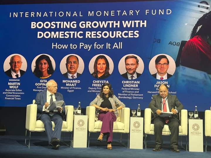 وزير المالية في ندوة «تعزيز النمو بالموارد المحلية» خلال اجتماعات صندوق النقد والبنك الدوليين بالمغرب