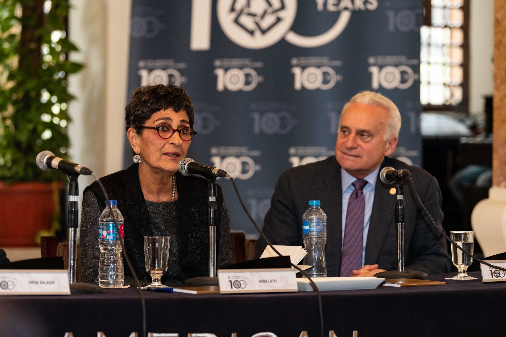 في استعداداتها للاحتفال بالمئوية: الجامعة الأمريكية بالقاهرة تفتتح معرضين فنيين للفنانتين هدى لطفي وشيرين جرجس