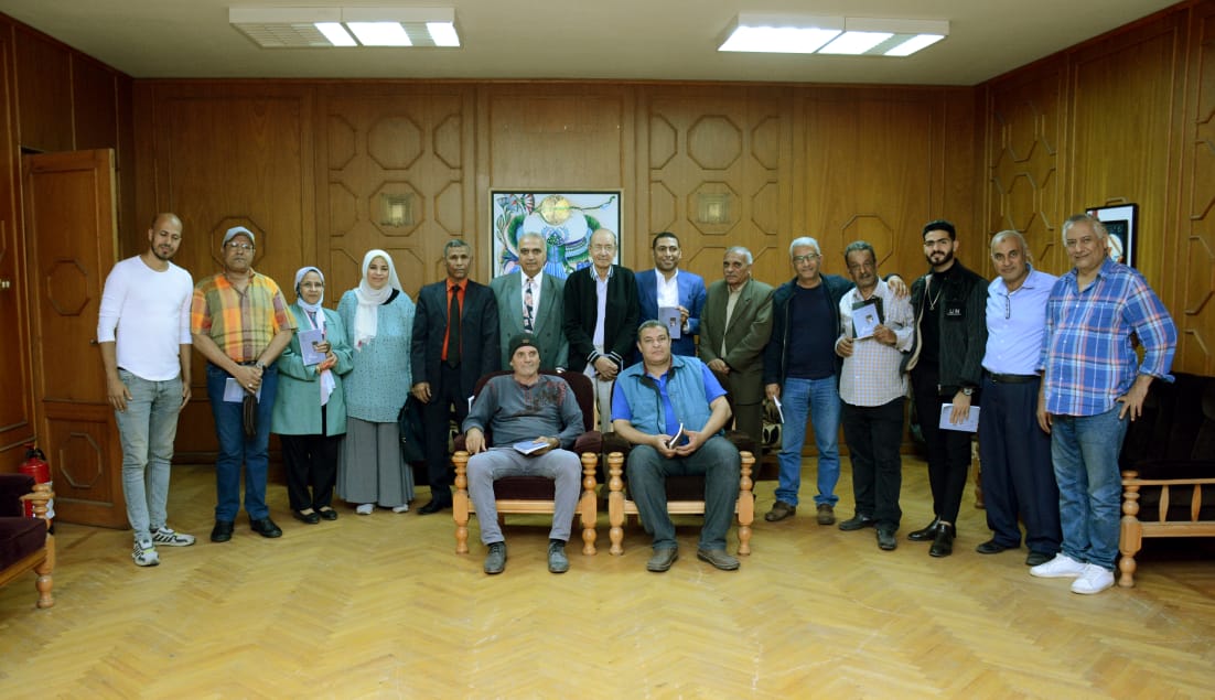 أدباء الإسماعيلية يحتفون برواية "وطاويط النجع" للكاتب أشرف التعلبي