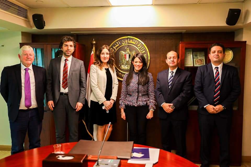 المشاط ... تجتمع ببعثة بنك الاستثمار الأوروبي لمناقشة أولويات العمل بشأن التوسع في المشروعات المشتركة لتعزيز العمل المناخي ومكافحة التلوث