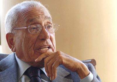 هيكل " لم يبق فى البطة غير ريشها، وأرجو أَلَا نأكله...!