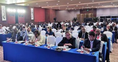 عرض استراتيجية مصر فى تعزيز بناء القدرات فى الذكاء الاصطناعى فى مؤتمر بالصين